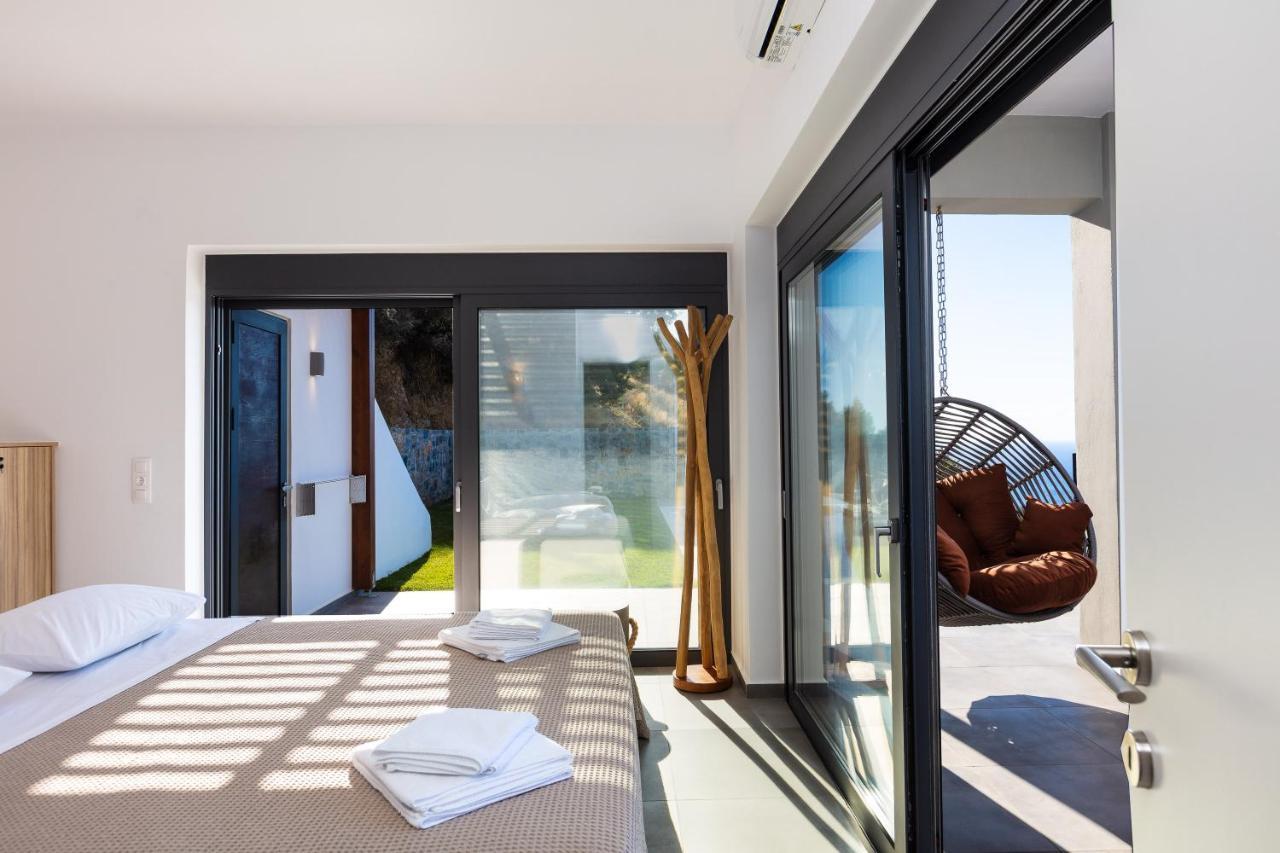 Villa Sea-Esta, Adults Only Sellia  ภายนอก รูปภาพ